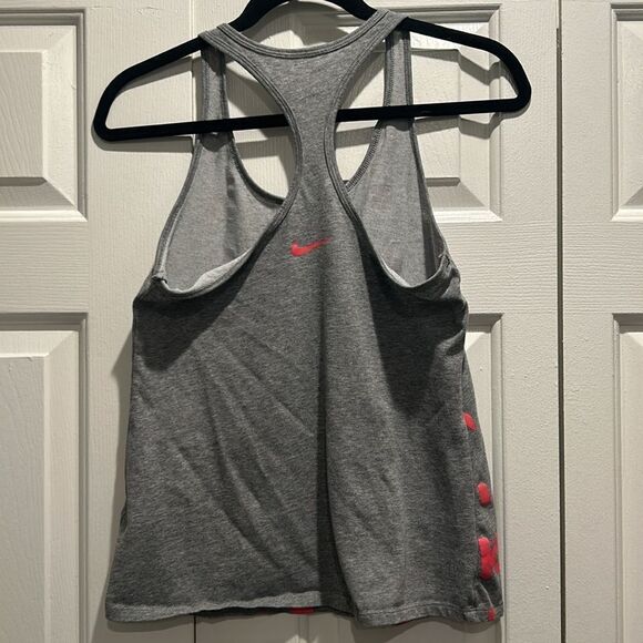 Nike Gray Workout Tank, Size Small - Picture 6 of 6
